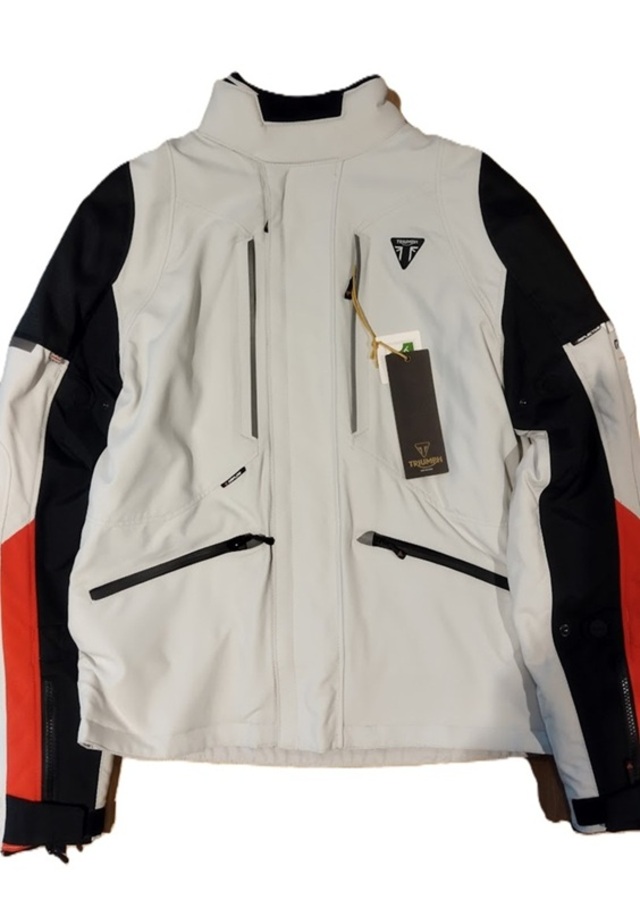 トライアンフ千葉中央 パーツアクセサリー